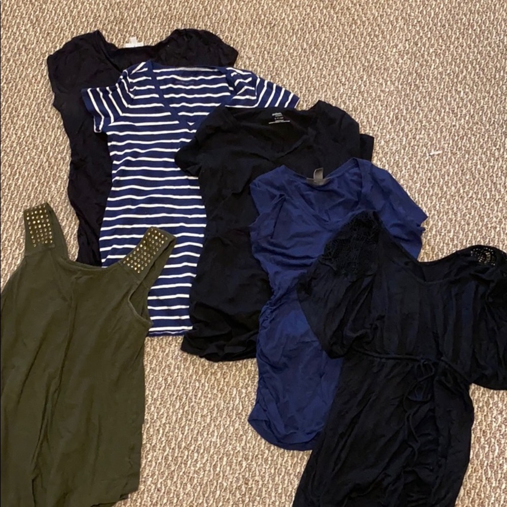 Maternity t-shirts sz sz/s